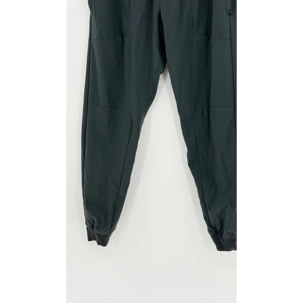 Alo Yoga Explorer Jogger Pants S Technical Grey Athleisure Activewear Stretch